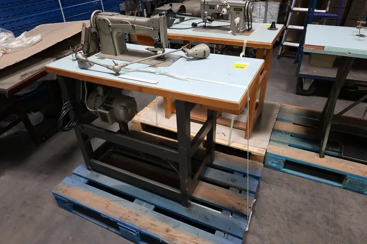 Pfaff Industrienähmaschine ohne Palette